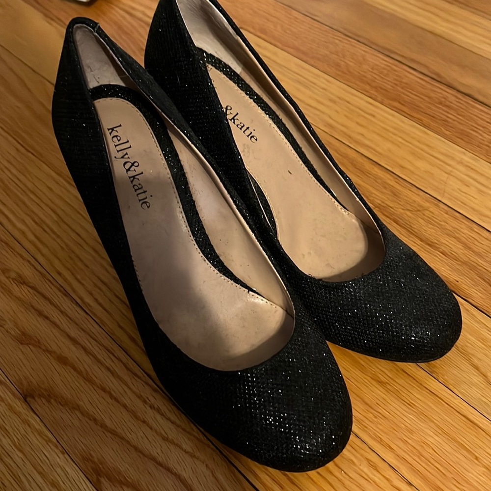 Black sparkle dress shoes